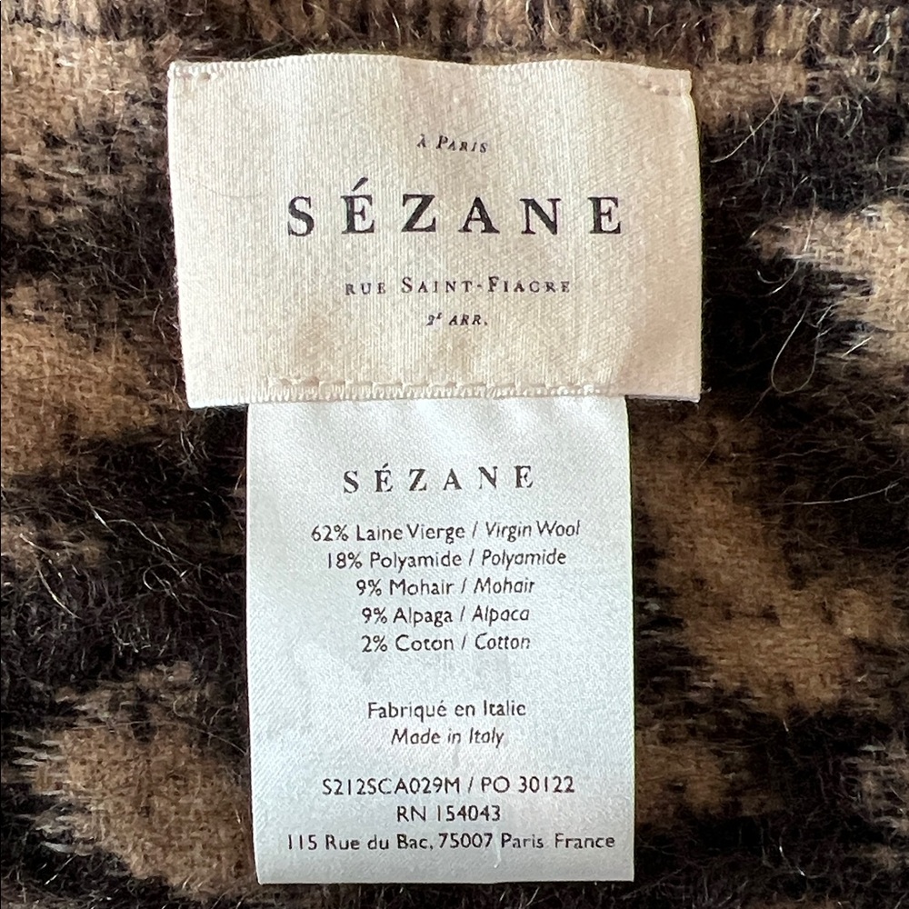 SOLD Sézane Leopard Camel Santorin Scarf - Picture 4 of 7